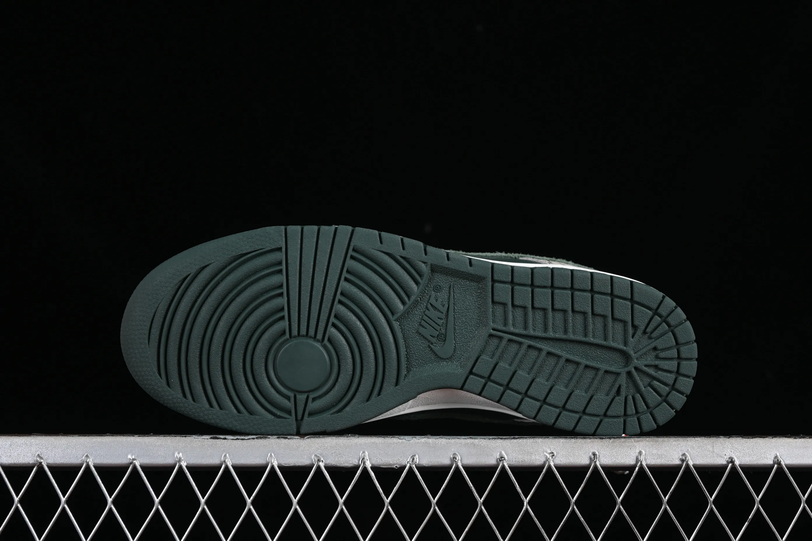 All categories Nk SB Dunk series Nk SB Dunk Low low-top sneakers Nk Dunk Low "Urban Landscape 2.0" cracked suede SB low-top casual sneakers HF4878-053